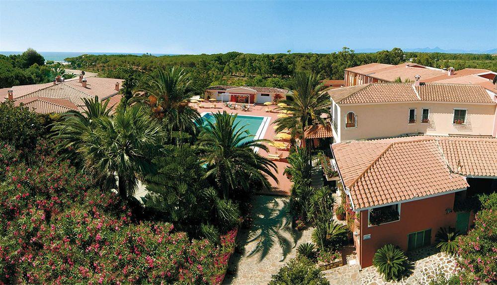 Cala Ginepro Hotel Resort & Spa Orosei Eksteriør billede