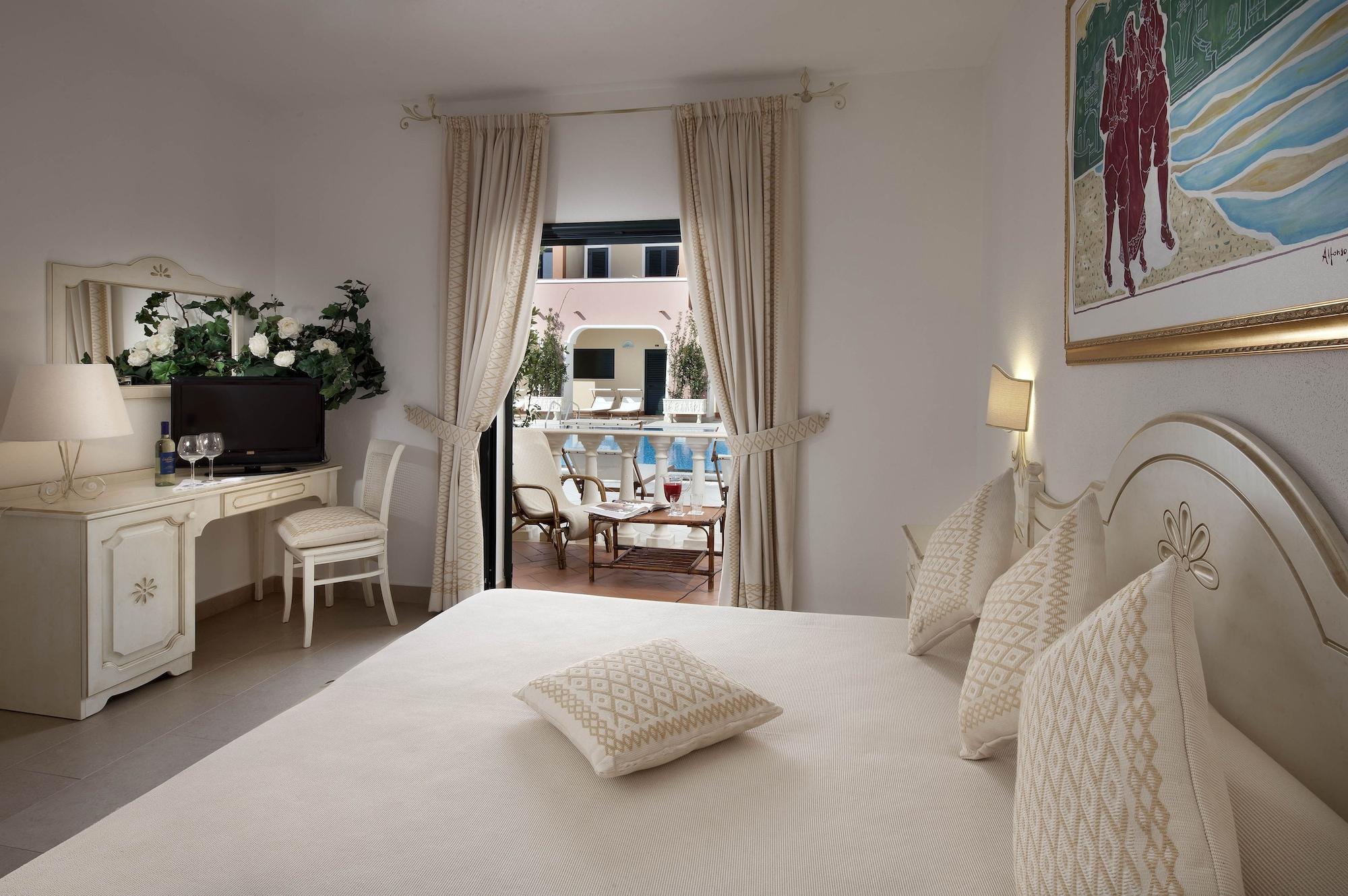 Cala Ginepro Hotel Resort & Spa Orosei Eksteriør billede