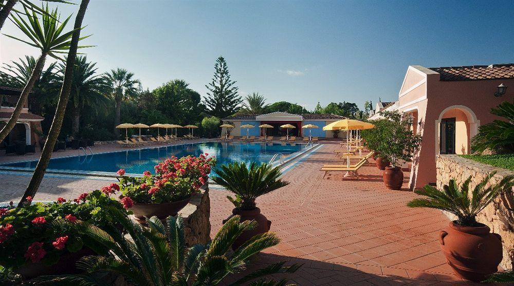 Cala Ginepro Hotel Resort & Spa Orosei Eksteriør billede